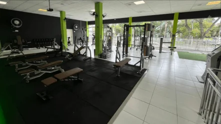 Academia Corpo Mais, Sítio Cercado 6 4